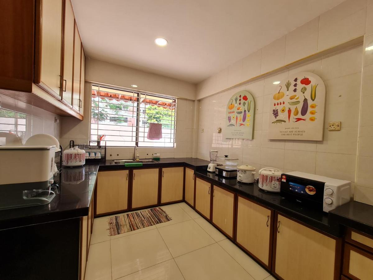 Mg Casa Inn - Mutiara Gurney George Town Exterior foto